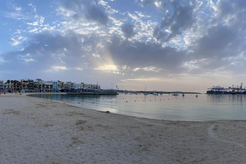 Sunset Apt Modern 1 Bedroom Apt Near The Beach Birzebbuga Exterior foto